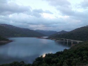 Barrage de Thaksevthe oued-Aissi Ouacif Kabylie